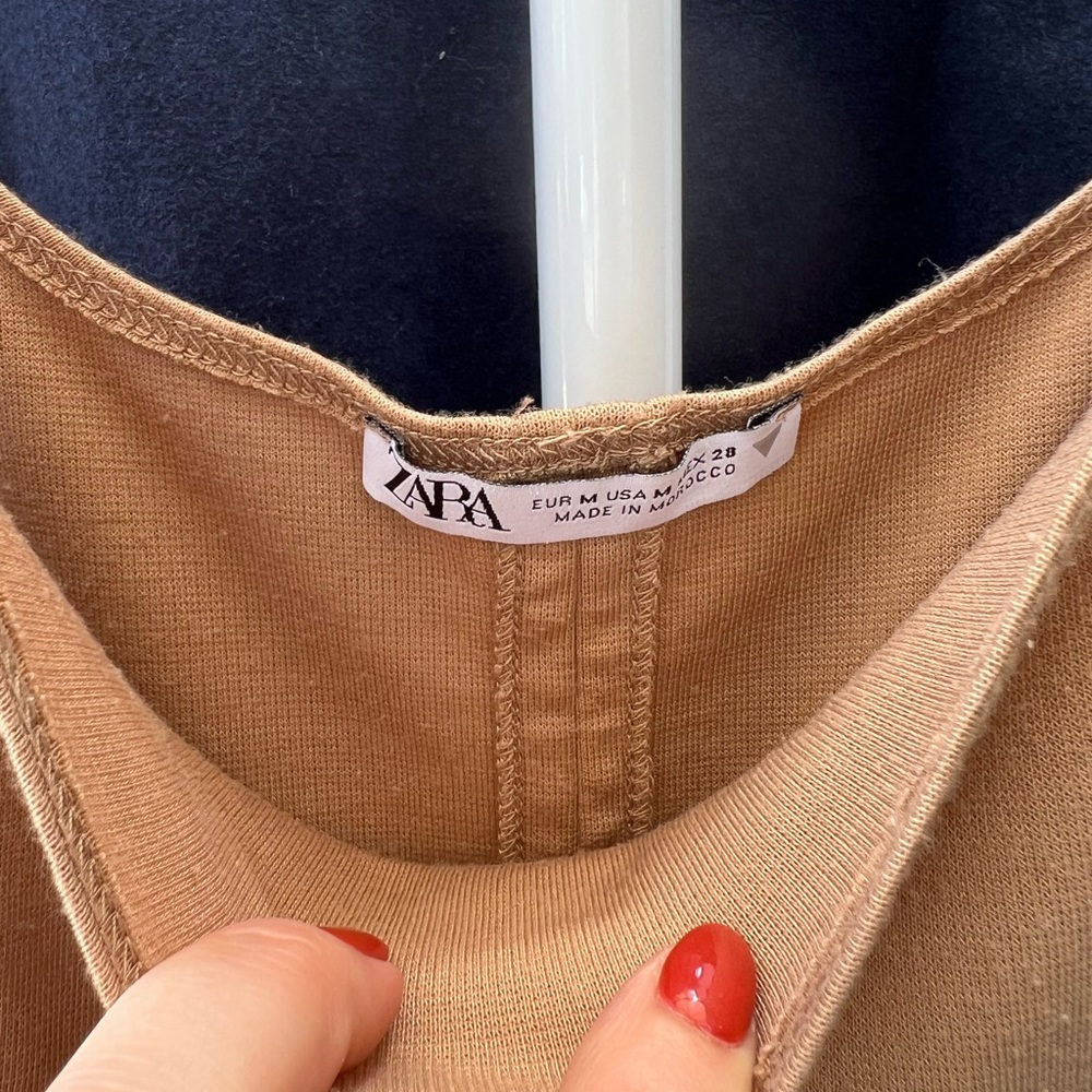 Zara body con dress